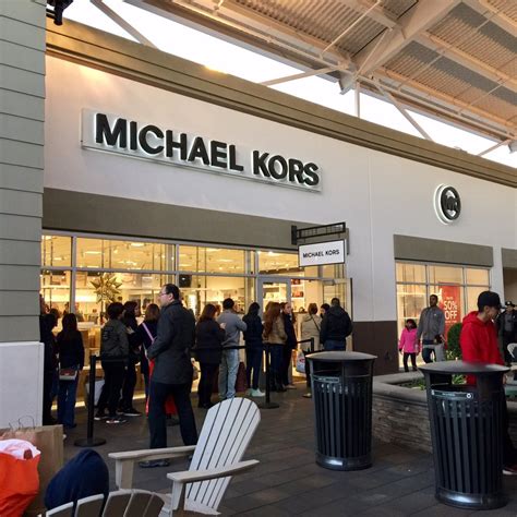 michael kors clothes outlet.